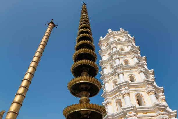 shri mahalsa świątynia indyjska - india goa temple indian culture zdjęcia i obrazy z banku zdjęć