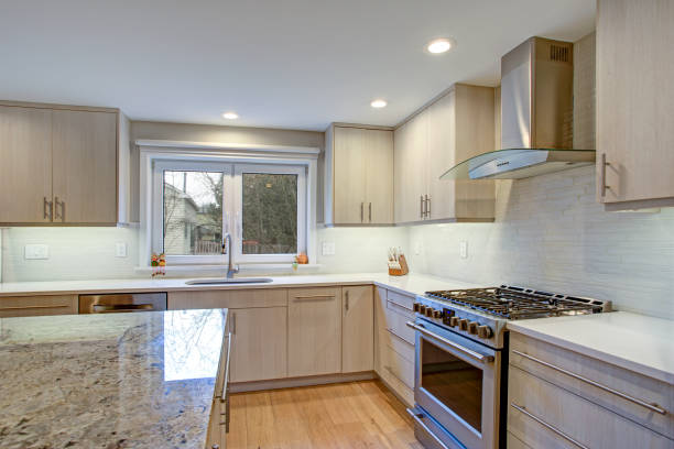 istock Lovely kitchen room with kitchen island 924816826
