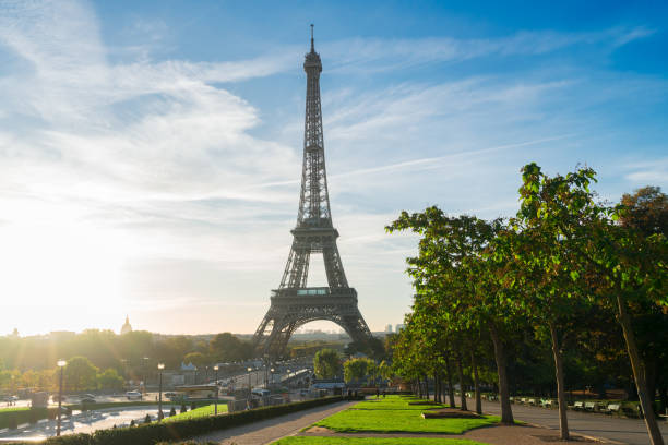 istock eiffel tour and from Trocadero, Paris 924817740