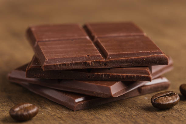 istock Chopped bitter chocolate with coffee beans 924832764