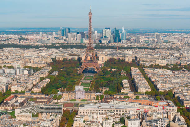 istock Eiffel Tower and Paris cityscape 924837574