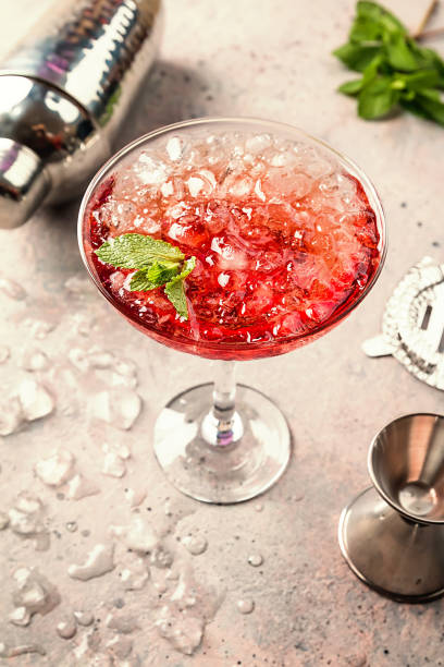 istock Fresh margarita cocktail 924870742