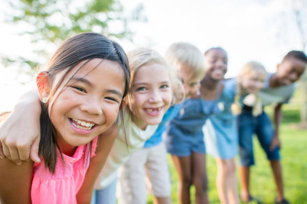 istock Kids Hanging Out Together 924898956