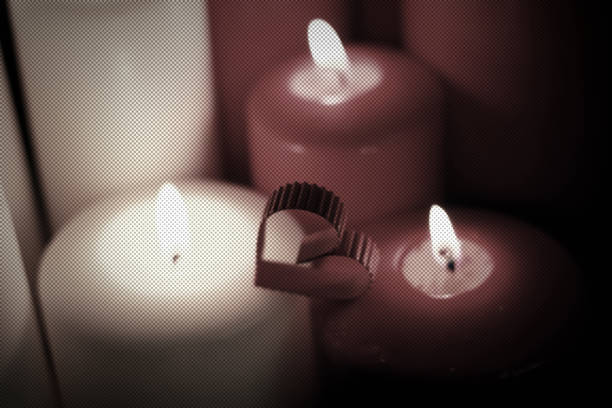 istock toned love heart shape candle doted 924900130