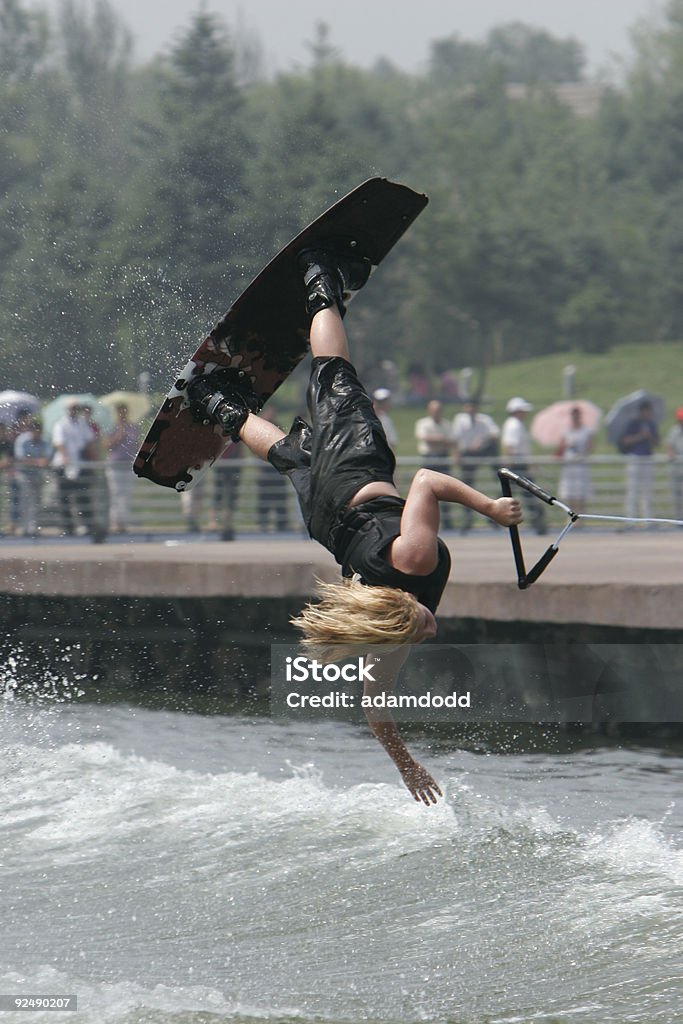 Menina wakeboarder ter - Royalty-free 20-29 Anos Foto de stock