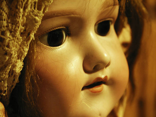 istock Face of an Antique Doll 92492417