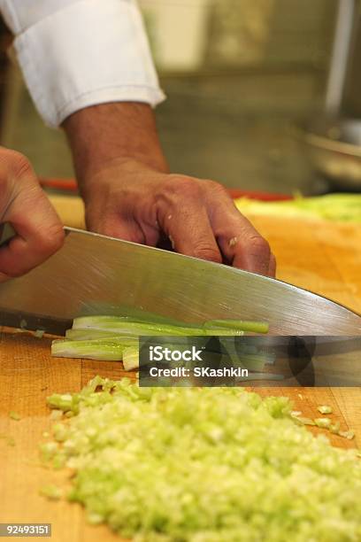 Cuchilla De Habilidades Foto de stock y más banco de imágenes de Adulto - Adulto, Alimento, Chef