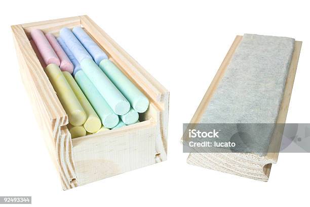 Gomma Colorato Chalks Caso - Fotografie stock e altre immagini di Aperto - Aperto, Articolo di cancelleria, Bianco