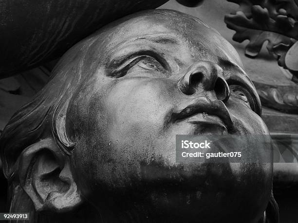 Ángel Dream Foto de stock y más banco de imágenes de Estatua - Estatua, París, Decoración - Objeto