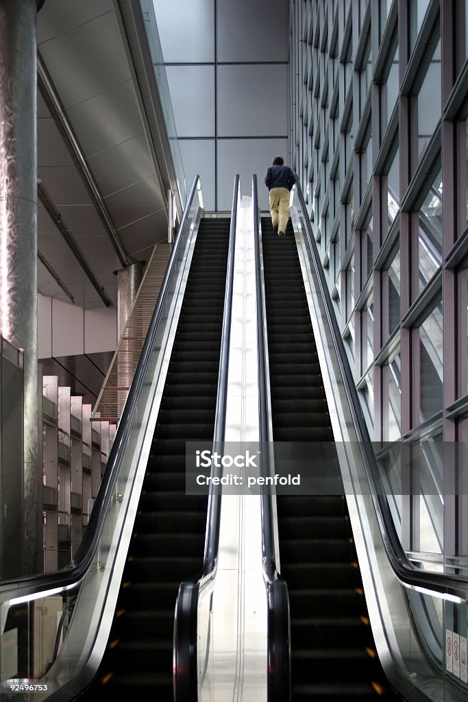 Escalier roulant - Photo de Affaires libre de droits