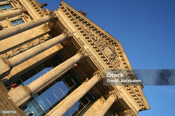 Dem Deutschen Volke - Fotografie stock e altre immagini di Architettura - Architettura, Berlino - Germania, Blu