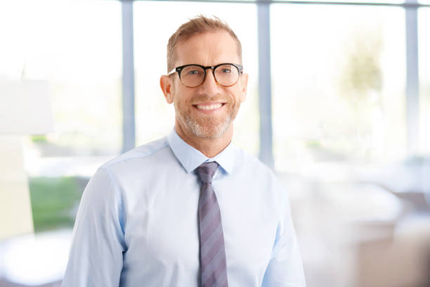 istock Businessman with toothy smile 924978118