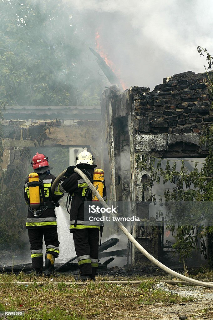 Firemen - 로열티 프리 2명 스톡 사진