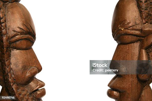 Hombre Y Mujer Africana Foto de stock y más banco de imágenes de Cara humana - Cara humana, Talla, Artesanía