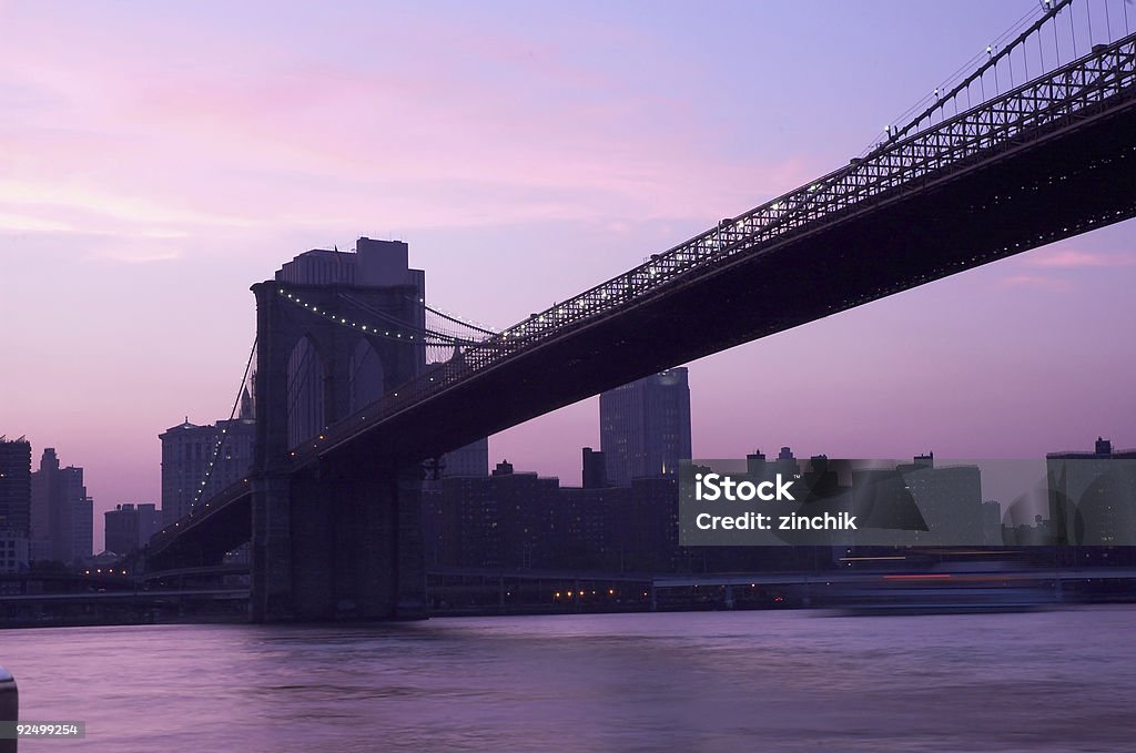 Ponte de Brooklyn, Anoitecer - Royalty-free Arquitetura Foto de stock