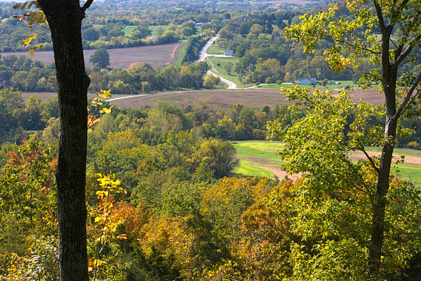 istock Autumn in the country 92499411