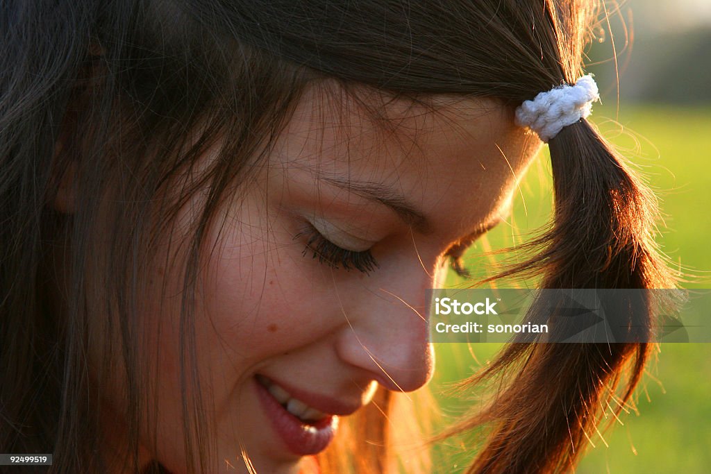 Asia contra sol (3 - Foto de stock de Adolescente libre de derechos