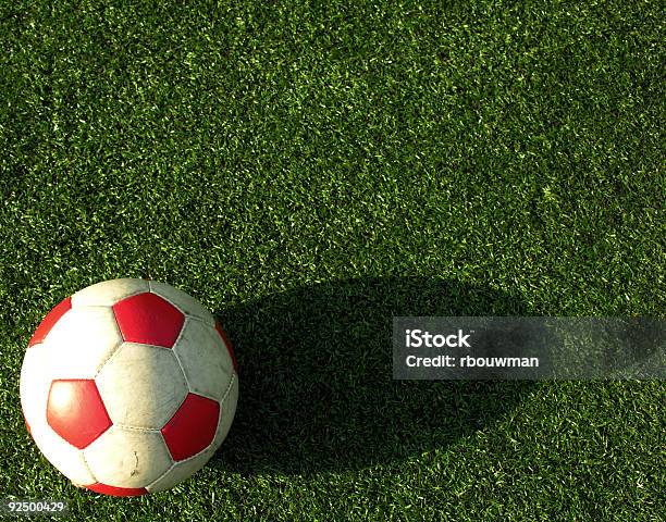 Bal Foto de stock y más banco de imágenes de Fútbol - Fútbol, Pelota de fútbol, Aire libre