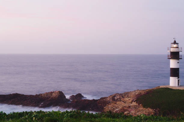 istock Seascape with waves and rocks. 925017446