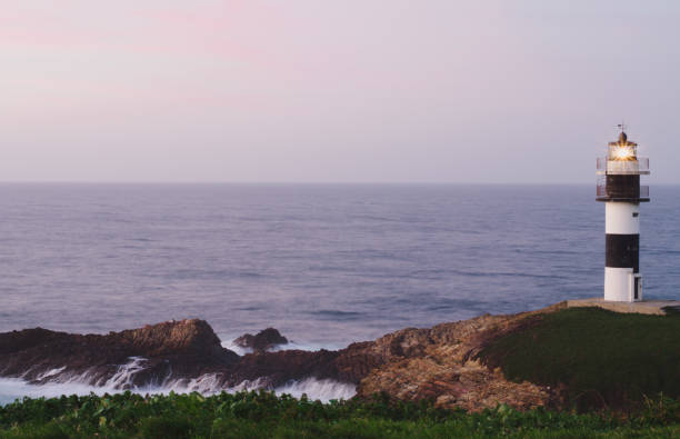 istock Seascape with waves and rocks. 925017448