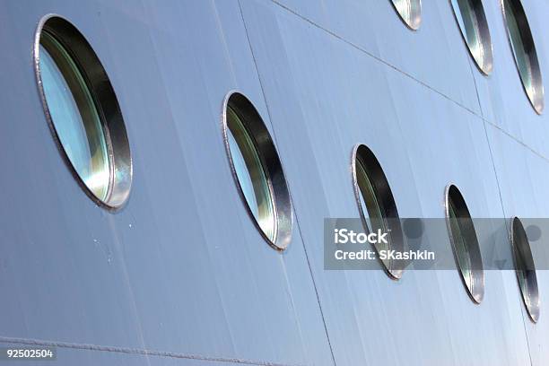 Barco - Fotografias de stock e mais imagens de Cruzeiro - Cruzeiro, Curva - Forma, Círculo