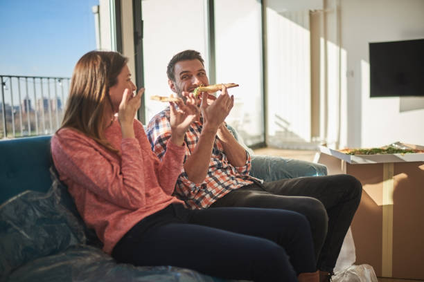 istock Couple in new apartment 925025490