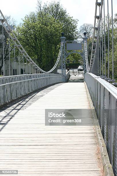 Chester の橋 - つり橋のストックフォトや画像を多数ご用意 - つり橋, イングランド, カラー画像