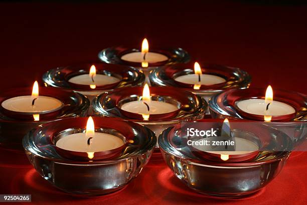 Foto de Velas Para A Temporada De Festas De 2 e mais fotos de stock de Chama - Chama, Comemoração - Conceito, Fotografia - Imagem