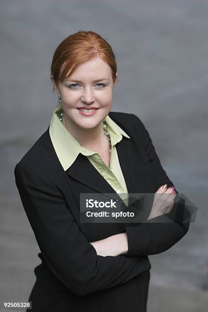 Mujer De Negocios Foto de stock y más banco de imágenes de 25-29 años - 25-29 años, 30-34 años, Adulto
