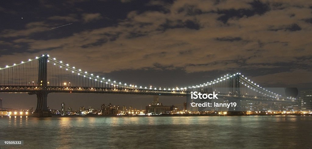 Manhattan Most nocą - Zbiór zdjęć royalty-free (Antycypacja)