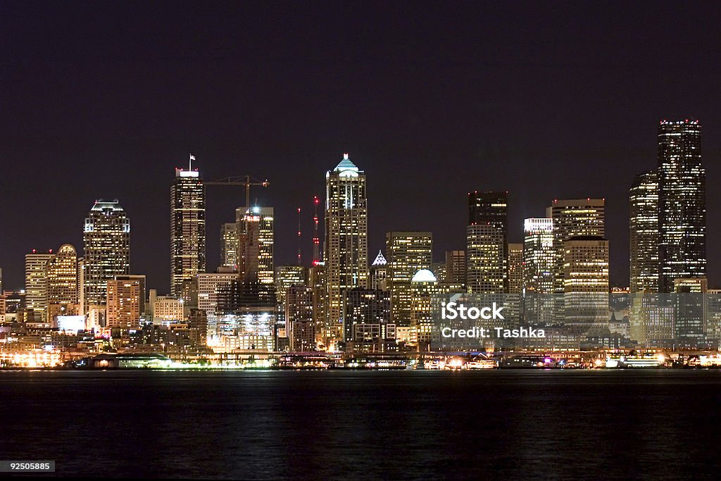 Seattle di notte - Foto stock royalty-free di Acqua