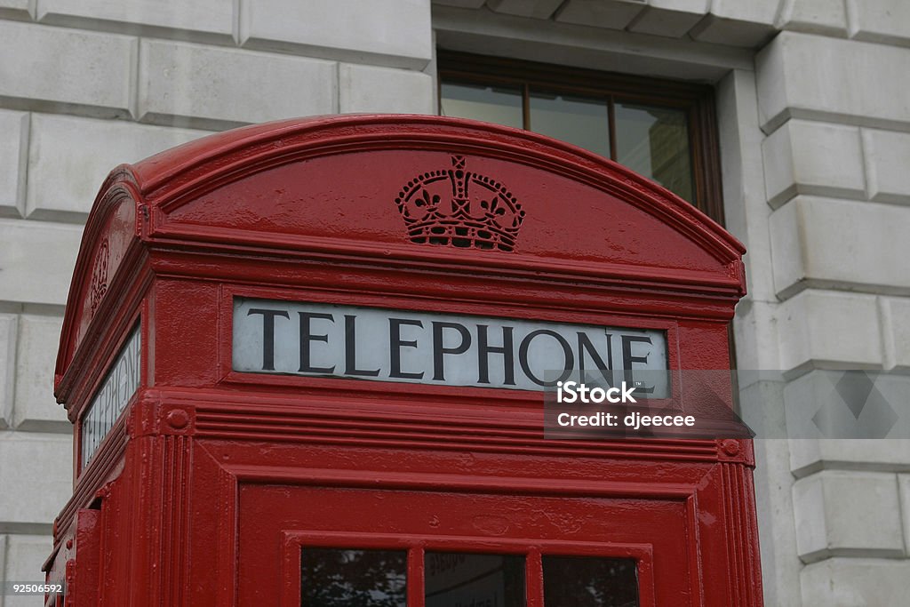 Cabina telefonica rossa a Londra - Foto stock royalty-free di Architettura