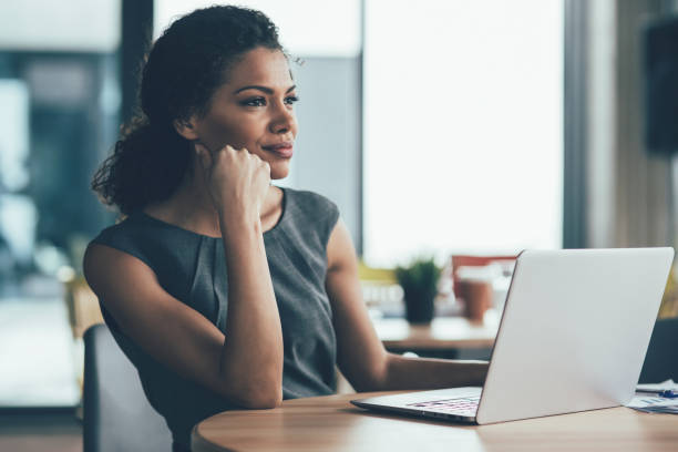 istock Confidence and success in business 925075238