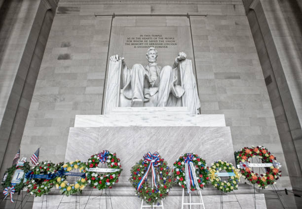 istock Abraham Lincoln Statue inside the Lincoln Memorial in Washington, DC 925079830