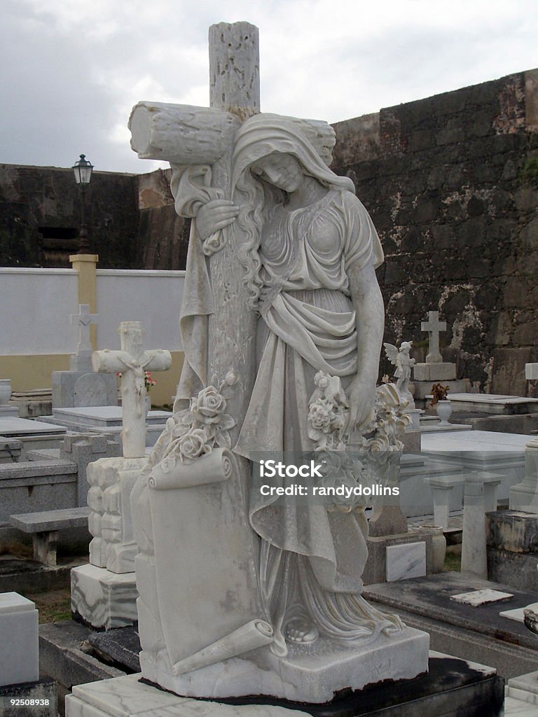 Cementerio 3 - Foto de stock de Aire libre libre de derechos