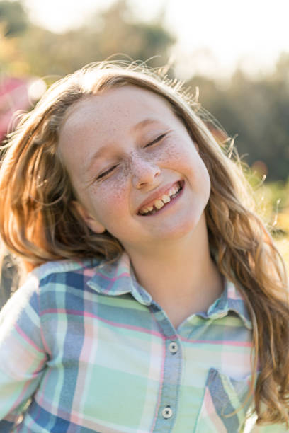 istock Pretty girl outdoors. 925097016