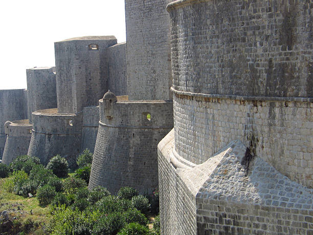 istock City Walls of Dubrovnik 92510321