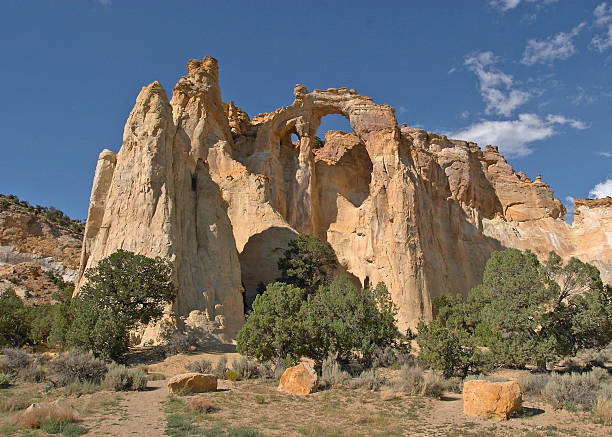 istock Grosvenors Arch, Utah 92510526