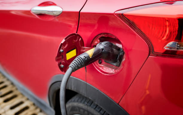 istock Electric cars are charging 925110800