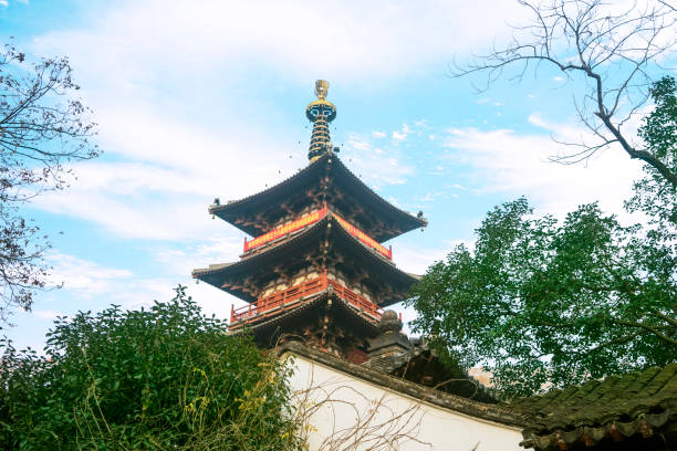 istock Beautiful Hanshan Temple under blue sky 925111678