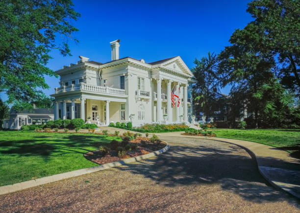 istock Alabama State Governor's mansion 925126966