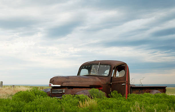 istock International truck 3 92514238