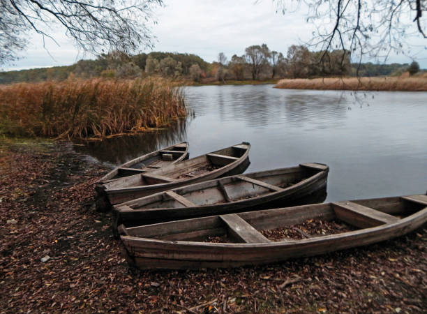 istock Old boats on the shore. 925197228