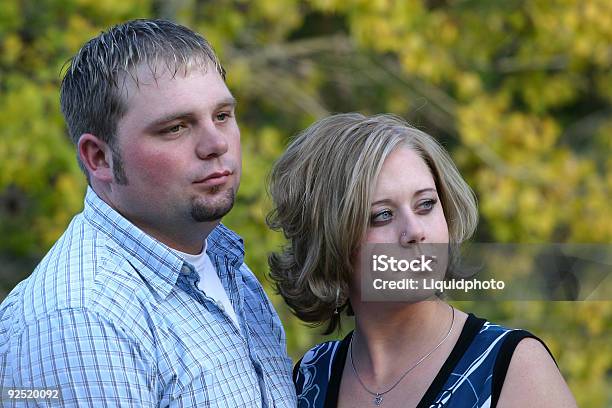 Paar Suchen Stockfoto und mehr Bilder von Blatt - Pflanzenbestandteile - Blatt - Pflanzenbestandteile, Dating, Entfernt