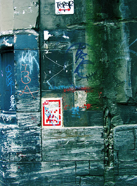 Grafitti in the alley