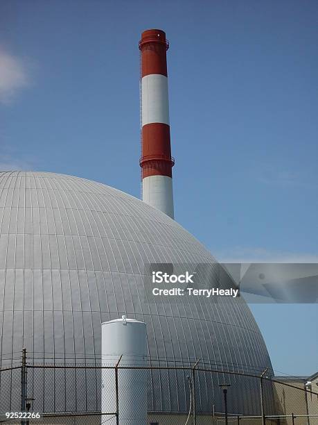 Pensione Reattore Di Ricerca - Fotografie stock e altre immagini di Cupola - Cupola, Reattore nucleare, Centrale nucleare