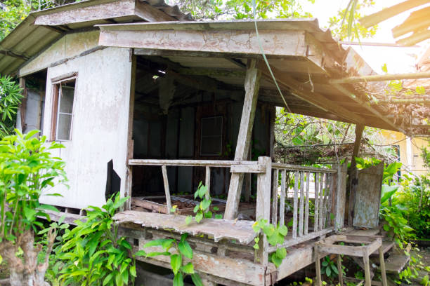 istock An old abandoned wood house on a farm yard 925225706