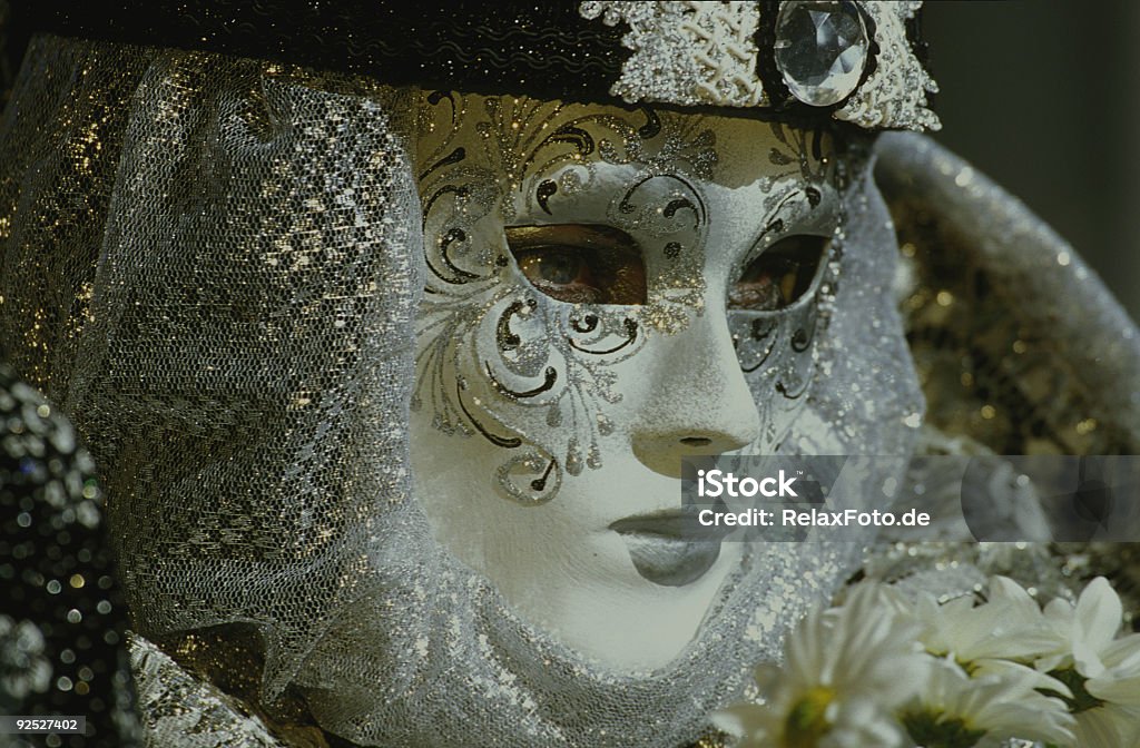 Máscara de branco decorado no Carnaval de Veneza (XXL - Foto de stock de Máscara de Veneza royalty-free