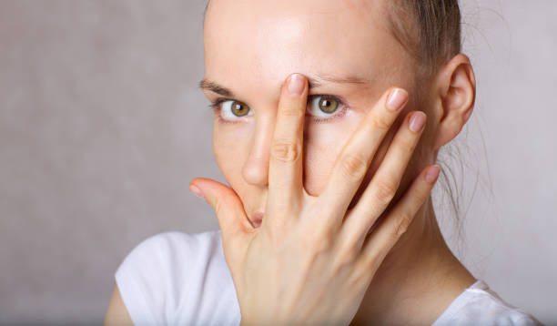 istock Face of young lady between 30 and 40 years old. 925284108