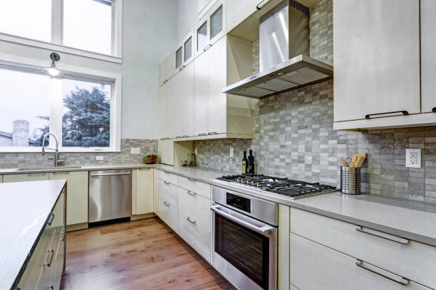 istock Contemporary white kitchen with high-end kitchen appliances 925285256